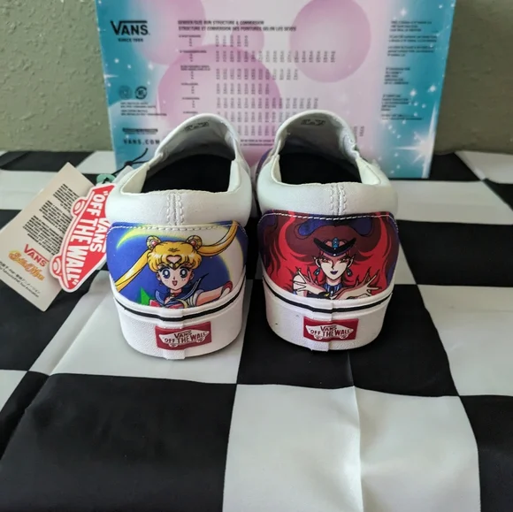 Vans ComfyCush Slip On Men 10.5 Sailor Moon Pretty Guardians Multicolor 072024 - Picture 9 of 12